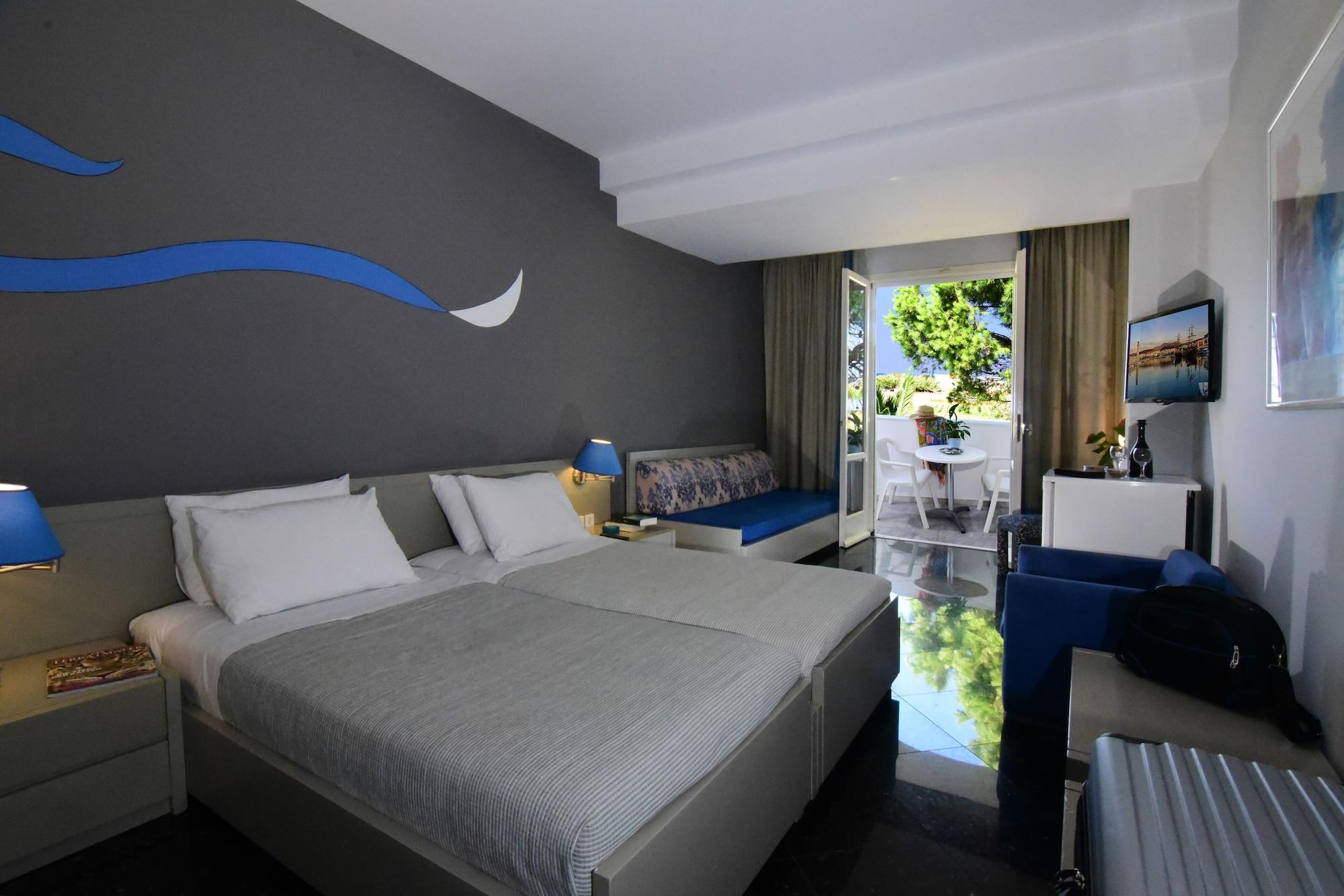 Mantenia Hotel بلاتانيز المظهر الخارجي الصورة